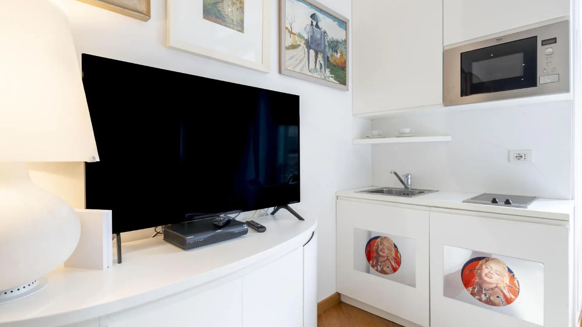 アパート Studio Sant' Andrea Fashion Suite By Interhome ミラノ イタリア